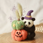 【10/09 19:00~販売】ハロウィンパンダ お花を添えて 羊毛フェルト