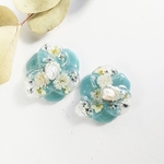 ふんわりフラワー 🌼 くすみブルー ＊ ピアス／イヤリング