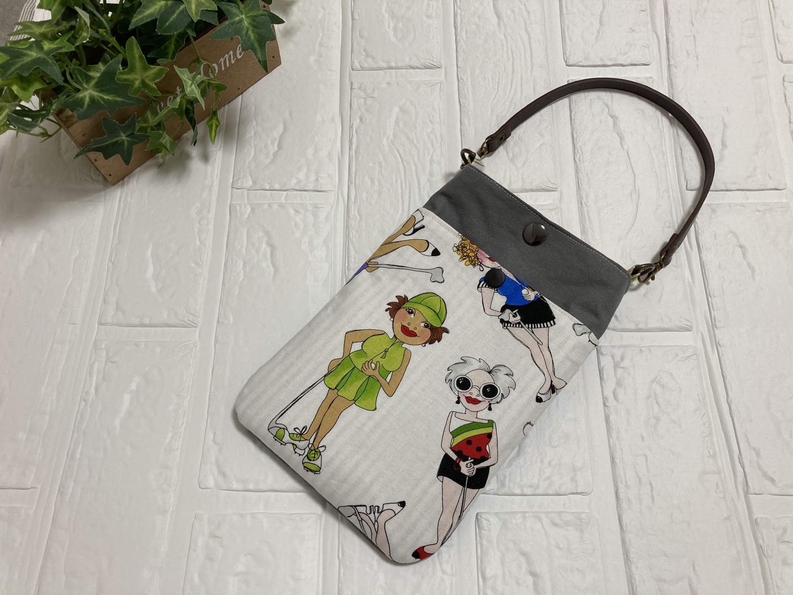 ♡ Sophistikittiesで2個♡ハンドメイド　ロラライハリス ロラライハリス - バッグ・財布・小物の人気通販 | minne 国内