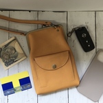 ミニ財布付き♪レザーがま口スマホショルダー＊パンプキンイエロー