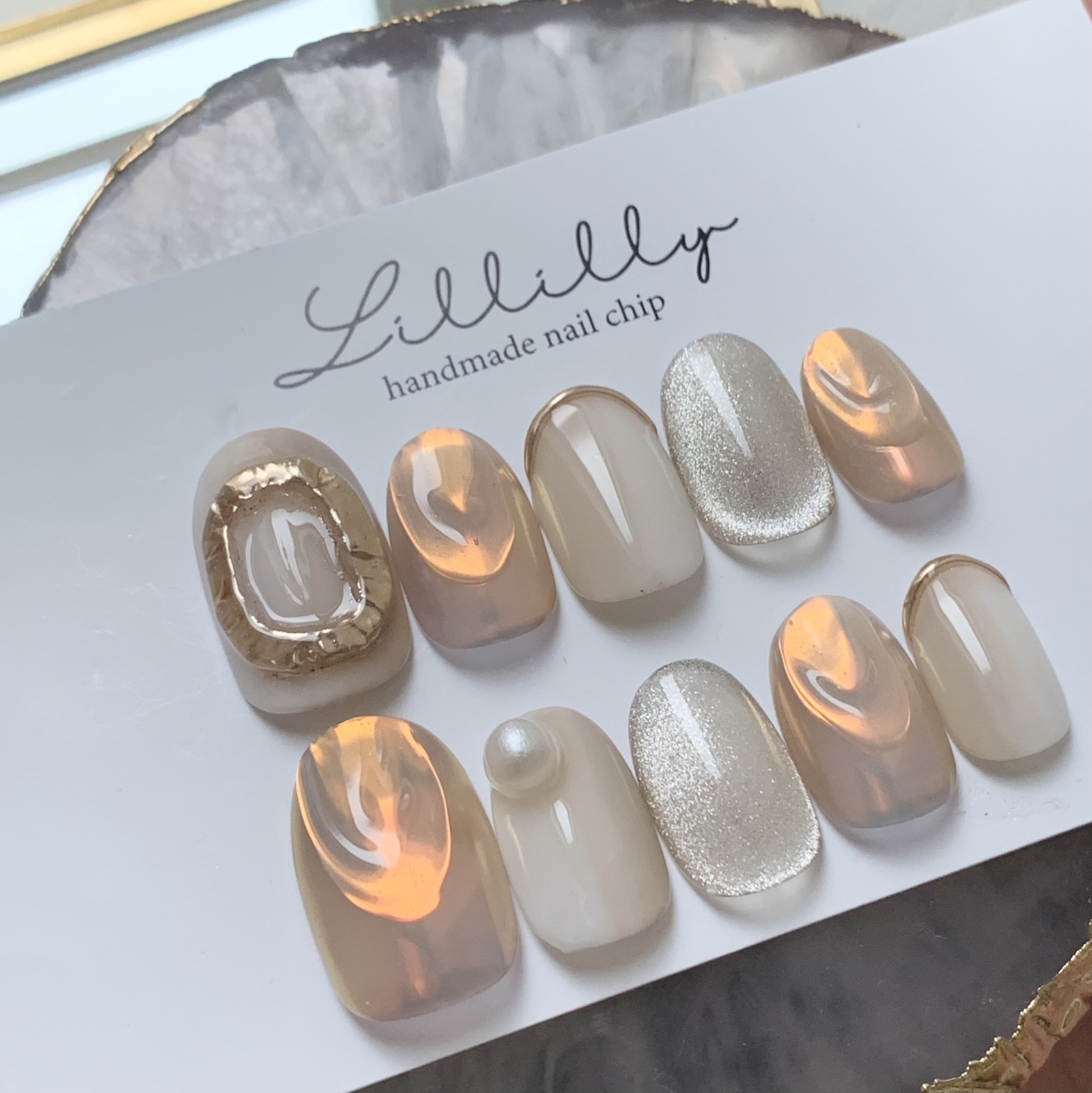 no.61 うるうるネイル 韓国ネイル オーロラネイル 縦グラデ