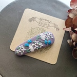 【送料無料】紫苑色に小花達　刺繍ヘアピン size 中