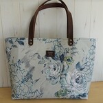 EDINBURGH(エジンバラ）SOPHIALUXのマチ広大きめトート　　