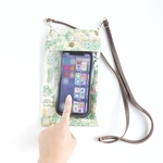 入れたまま操作できるスマホショルダー［通常サイズ］イングリッシュガーデン