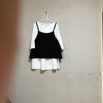 黒のキャミソールベスト