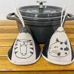 三角鍋つかみ★staub　ストウブ　ホーロー鍋★ミトン　鍋つかみ　猫　ネコ　ネコ　cat