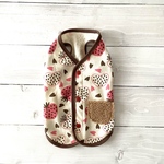 犬服 オーダー イチゴ🍓の後ろ開き袖なしカーディガン