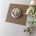 刺繍ブローチ