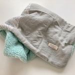 季節限定　プードルボアケット　刺繍ガーゼ　小花　グレー　男の子　女の子　ユニセックス　ひざ掛け　ブランケット　カフェマット　ペット　ドッグカフェ　ハンドメイド　handmade  