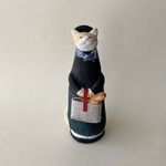 ⑤フランスパンを買った猫　見上げる（茶トラ白）