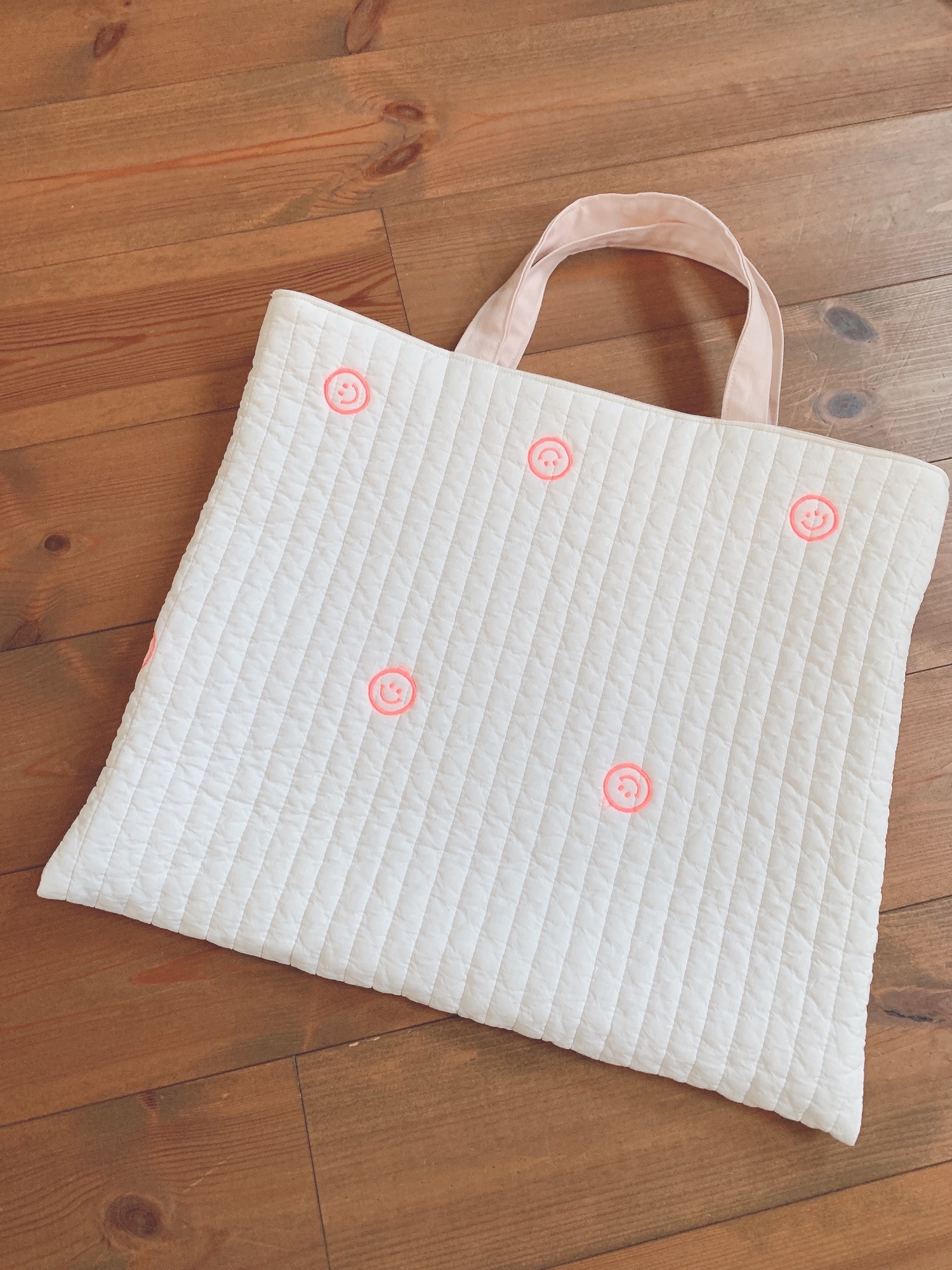 ニコちゃん - バッグ・財布・小物の人気通販 | minne 国内最大級の  
