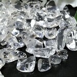 浄化　高品質　ヒマラヤ産　水晶　穴無しさざれ　100g　天然石