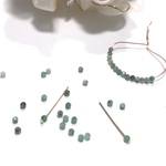 【極小　素材】天然エメラルド　ブラジル産　1.5-2mm ラウンドカット　14粒