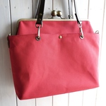 😻猫好きさんに捧ぐ💕横型 トキメク大人の❤︎A4ファイル対応❤︎がま口帆布トートバック❤︎ブライトレッド（単色）送料無料