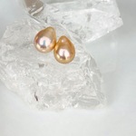 再販無し　無穴　ナチュラルカラー　バロックパールピアス