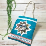 モラ刺繍風バッグ＊太陽　（ブルー）