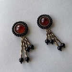 ビーズ刺繍ピアス/イヤリング