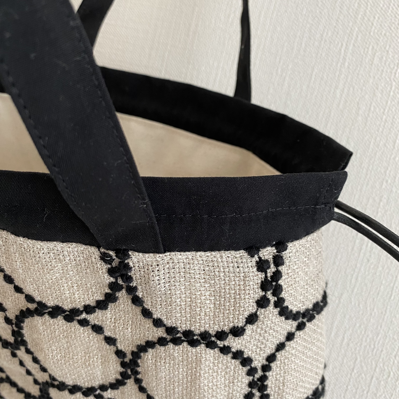 ハンドメイド　ミニ巾着バッグ　ミナペルホネン　タンバリン ミナペルホネン タンバリン で作りました巾着バッグ - konayuki