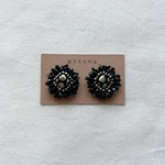 再販✴︎【ハロウィン企画】ブラック×シルバー×ダークシルバーお花ふりふりビーズ刺繍ピアス／イヤリング