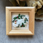 ※オーダー品　季節の刺繍フレーム　　クリスマスリース　『ゆ』