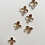 ◎10月新作◎【4pcs matgold #48-19】マットスモールフラワーパーツ