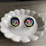 刺繍イヤリング　ひろがるおはな
