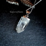 【奇跡を纏う】｢レアメタルを含む水晶｣"Stibnite in quartz"/シルバーカラー/KakeraPlants
