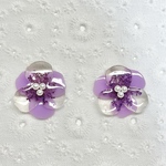 紫　お花　イヤリングorピアス