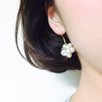 選べる2色☆たっぷりパールピアス