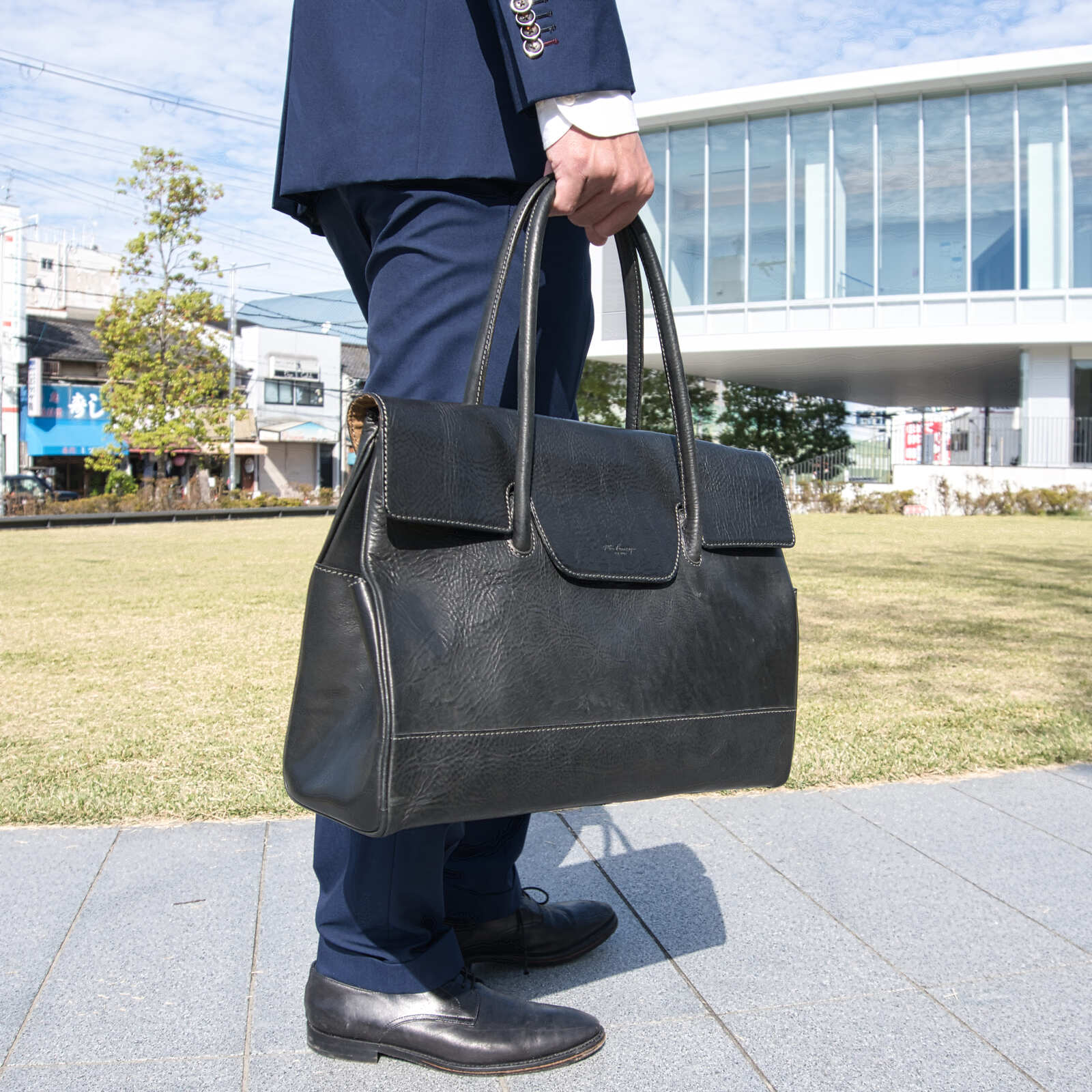 日本製] フラップトートバッグ ブラック 最高級イタリアンレザー A4