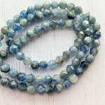 【4mm　10粒】カイヤナイト　スターラウンドカット　