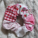 ハンドメイド🧵シュシュ🧵pink−４
