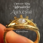 アウクセシアーの瞳【開眼】Open eye Ring "Labradorite"