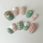 ネイルチップ　淡色クマさんニットネイル