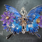 （6cmバレッタ）青の菊と蝶バレッタ（hair ornaments of butterfly and flower〜Enchanting cobalt blue〜）