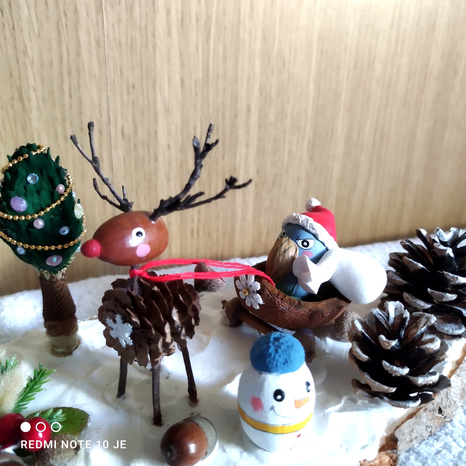 クリスマス♪どんぐりハシビロコウサンタさん♪ - 粘土屋