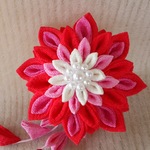 値下げ！　送料無料！　つまみ細工　髪飾り　七五三　半くす　コーム　（くるみボタンヘアゴム27mm　２個セットプレゼント！）