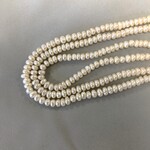 淡水真珠　5.5mm　センター　連