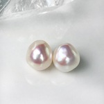 無穴ルース　シンプルバロックパールのピアス