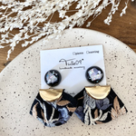 ブラックシェルのインド刺繍タッセルピアス♡イヤリング♡