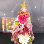 バラとクリスマスローズ　ロマンチックなピンクのクリスマスツリー☆プリザーブドフラワー　フラワーギフト　インテリア
