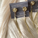 long chain・beige ピアス