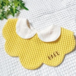 名前刺繍入り襟付きもくもくスタイ