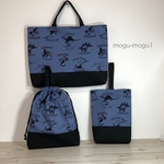 入園入学３点セット　恐竜Ｂ　レッスンバッグ・シューズ入れ・お着替え袋(体操服入れ)