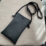 スマホポシェット  スマホポーチ スマホケース  サコッシュ(合皮)