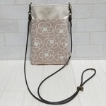 ◆再販◆ カメリア ミニフラワー ベージュ×生成り 帆布 花柄 スマホ ポシェット サコッシュ    