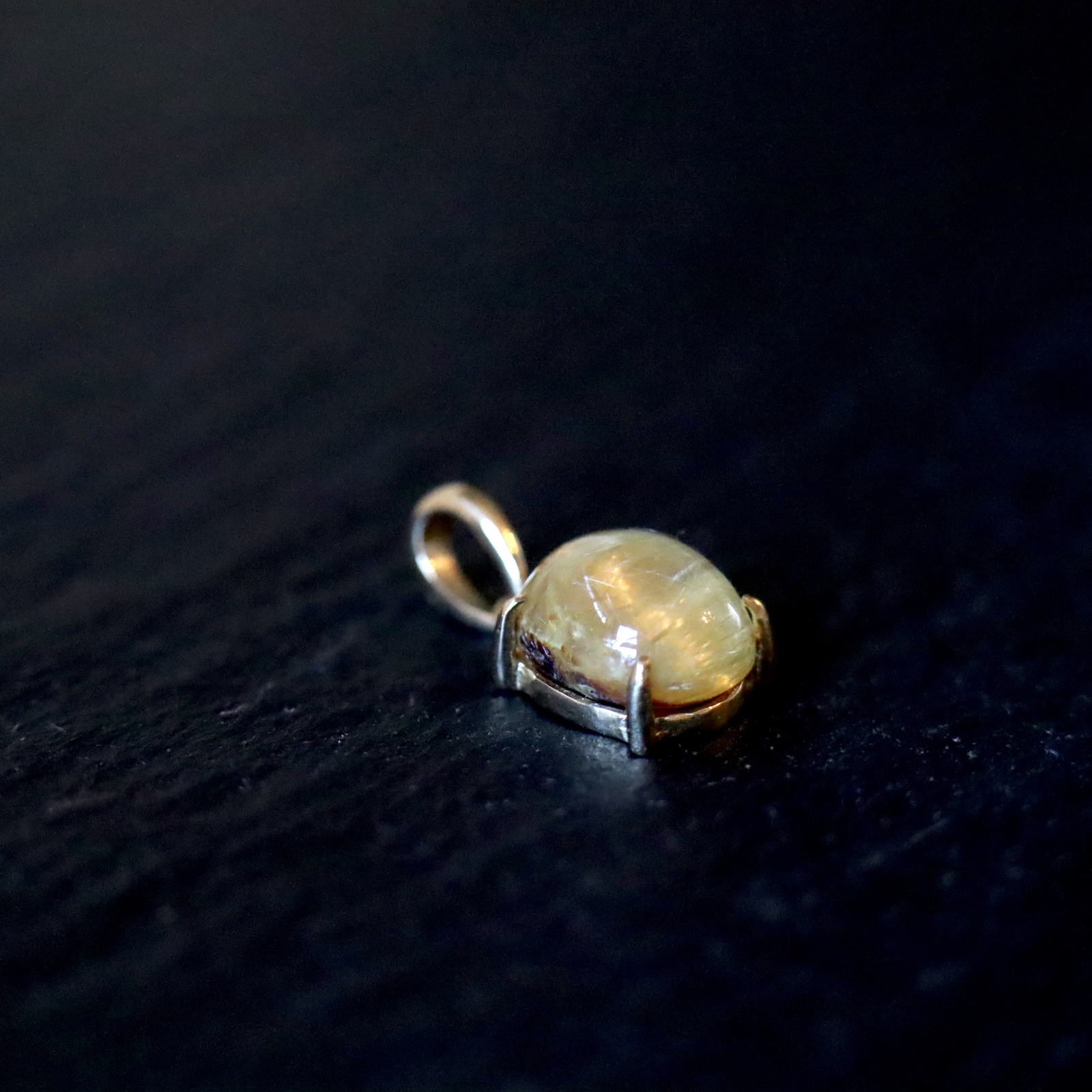 18K ゴールドルチルクォーツ  ペンダントトップ　B　ルチルクォーツ
