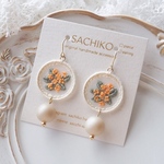 【本物のようなお花シリーズ】小さな金木犀のオーガンジー刺繍アクセサリー　ピアス/イヤリング