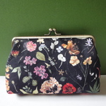 通帳ケース　リバティ (Floral Eve） フローラル・イヴ 　　がまぐちポーチ　 