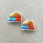mastard×orange刺繍ピアス